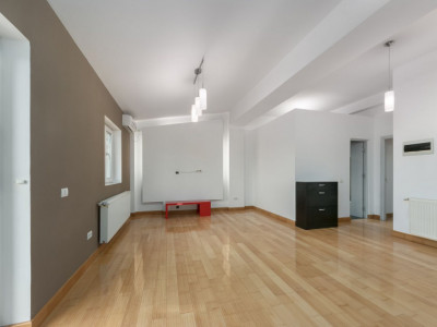 Bucurestii Noi , Apartament elegant, 2 camere in vila, 61mp