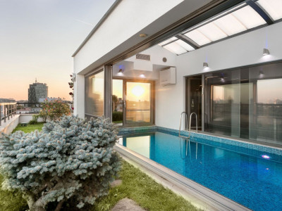 Apus de Soare din Terasa propriului Penthouse exclusivist cu piscina Primaverii 