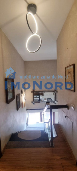 Dsamaroia vânzare apartament 3 camere dispus pe 2 etaje