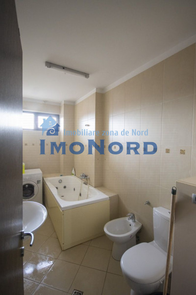 Sisesti - Bucuresti Targoviste-Apartament 3 camere de vânzare – etaj 1 