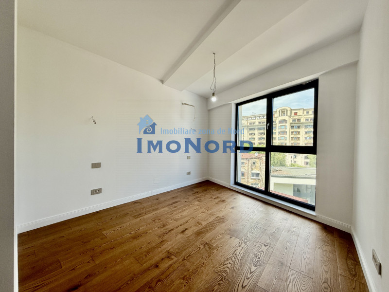 Unirii, apartament cu priveliste catre Sud-Vest, gata de mutat