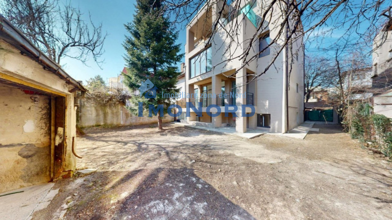 APART. full RENOVAT +TEREN in zona DOMENII ! Centrala Proprie !