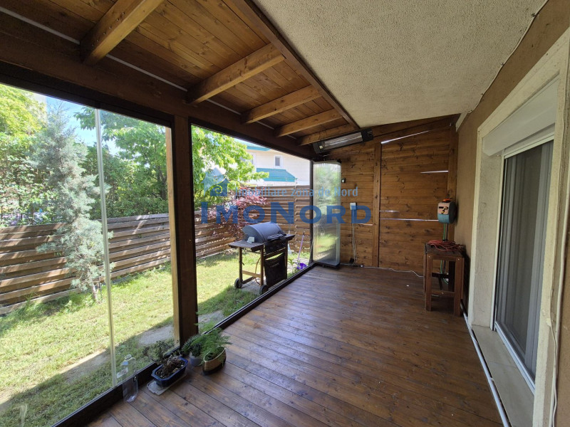 Casa 4 camere de vanzare în Cosmopolis 