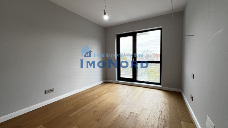 Unirii, apartament cu terasa spre SUD, gata de mutat