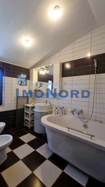 Vânzare apartament 4 camere de lux – vedere la mare, zona Primăria Constanța / C