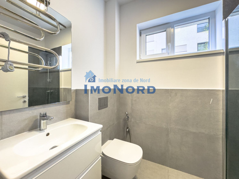 3 camere cu gradina si loc de parcare Rond OMV