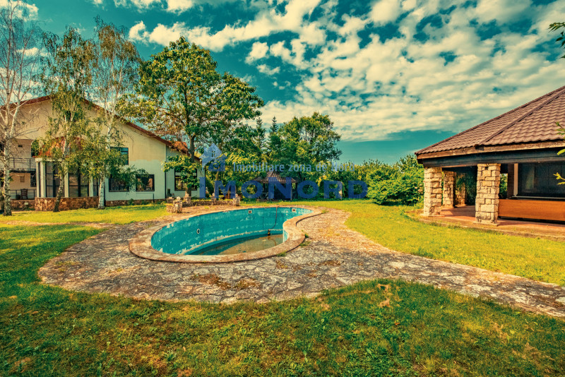 Casa superba cu vedere la lac in Izvorani – piscina, natura,si potential imens!
