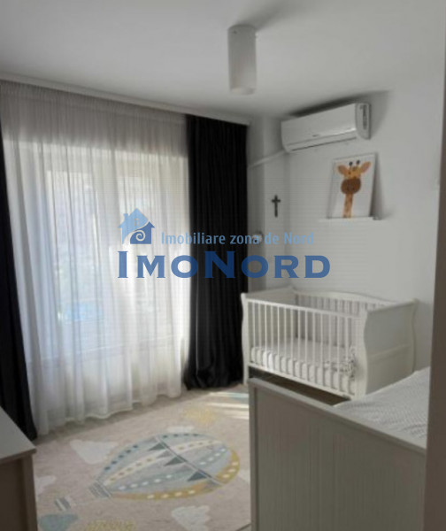 Vânzare apartament de 3 camere Piața Unirii