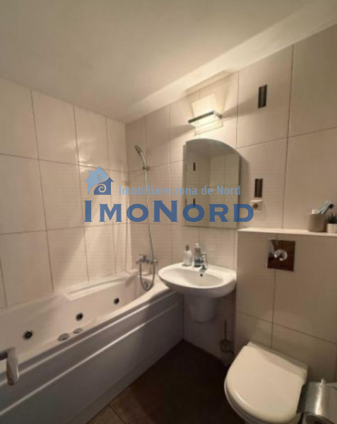 Vânzare apartament de 3 camere Piața Unirii