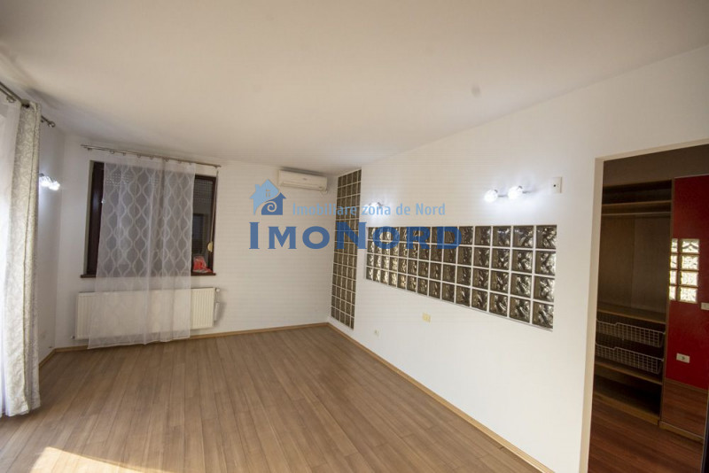VIla cocheta Pipera zona Brd