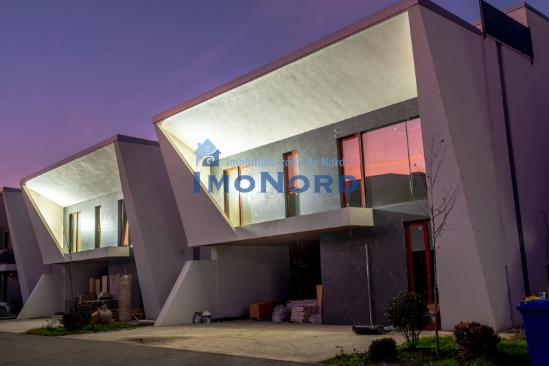 Vila cu design modern si piscina pe acoperis!