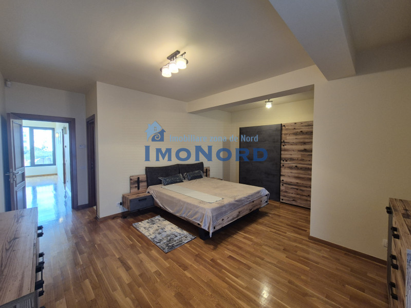 Un penthouse pe doua niveluri – spațiu, lumina și liniște