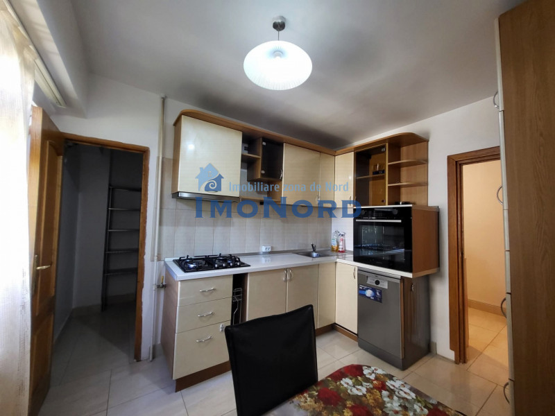 Închiriere apartament de 3 camere Timpuri Noi