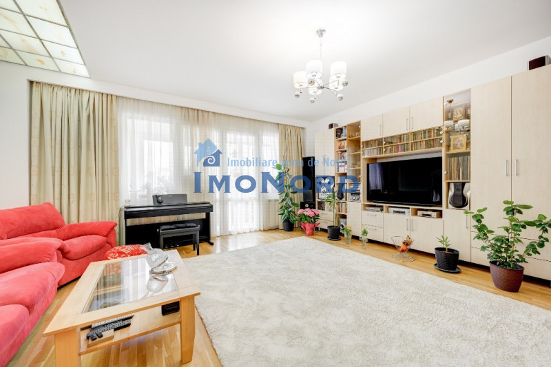 Vânzare apartament de 4 camere Piața Floreasca