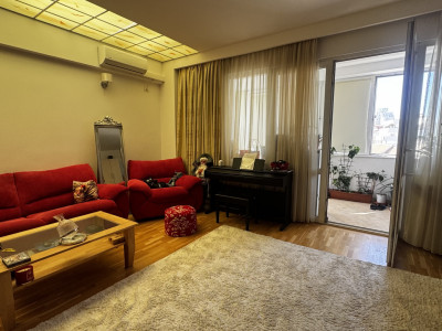 Vânzare apartament de 4 camere Calea Floreasca