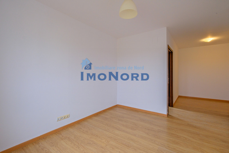 Apartament spațios 3 camere, 3bai, 2 locuri de parcare incluse