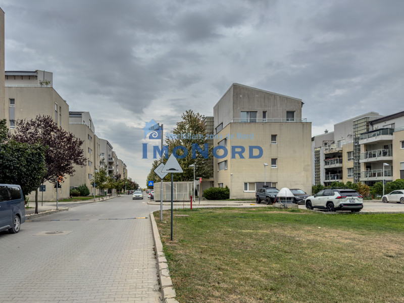 Apartament spațios 3 camere, 3bai, 2 locuri de parcare incluse