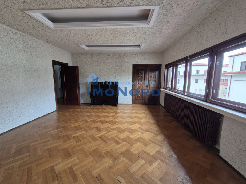 Primaverii inchiriere apartament 4 camere in vila