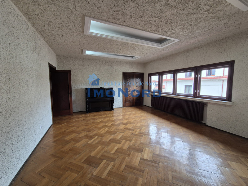 Primaverii inchiriere apartament 4 camere in vila
