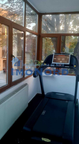 Vânzare apartament de 4 camere Victoriei