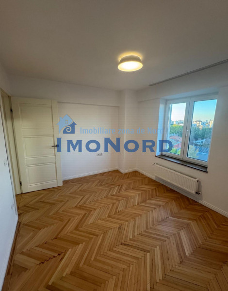 Vânzare apartament de 3 camere Piața Muncii- Decebal