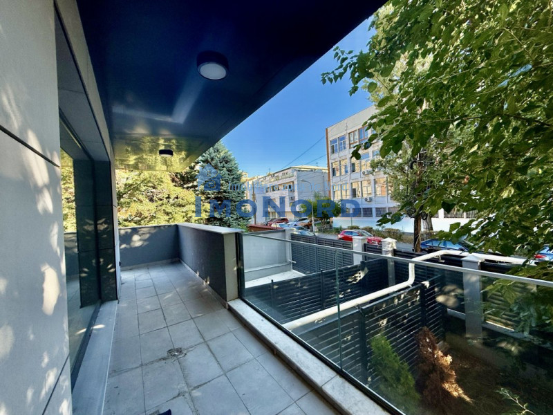 Unirii, apartament boem, cu terasa spre Est