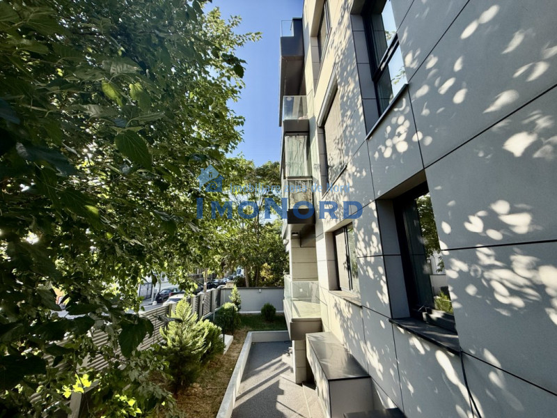 Unirii, apartament boem, cu terasa spre Est