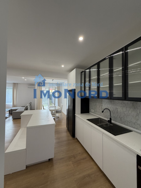 Vilă modernă cu 5 camere de închiriat în complex rezidential, Pipera 