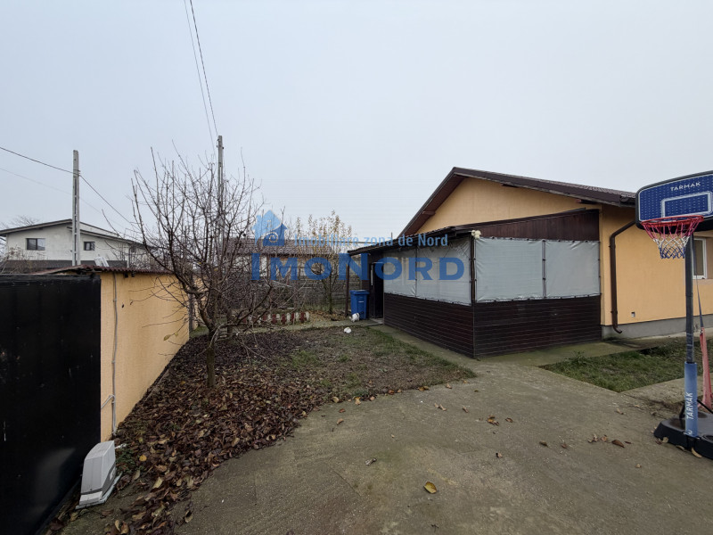 Casă individuală de vânzare în Tărtășești – curte mare 500 mp, zonă verde 