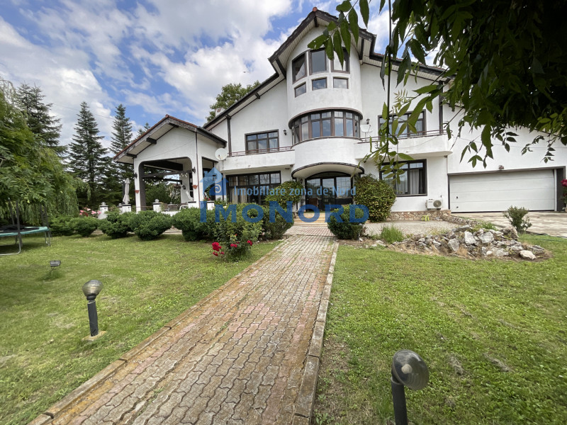 Vilă  cu Vedere si acces  la Lac Snaov–  visul tău din Izvorani