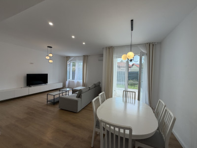 Vilă modernă cu 5 camere de închiriat în complex rezidential, Pipera 