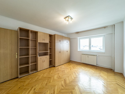 3 camere Ion Mihalache