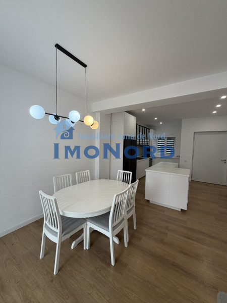 Vilă modernă cu 5 camere de închiriat în complex rezidential, Pipera 