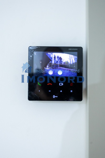 Apartament la parter în Foresti Sinaia – Elegant. Spațios. În inima naturii