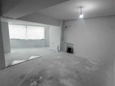 Vânzare apartament de 3 camere Unirii