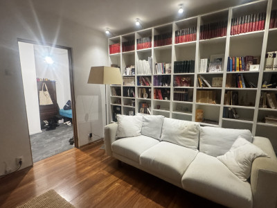 Vânzare apartament de 2 camere Obregia- Piata Sudului