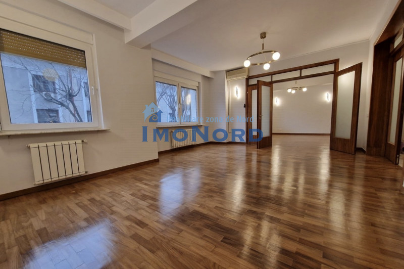Închiriere apartament de 5 camere Cartierul Primaverii