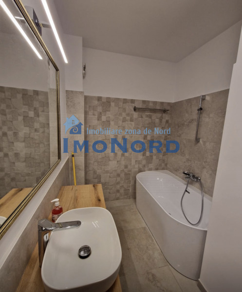 Închiriere apartament de 5 camere Cartierul Primaverii