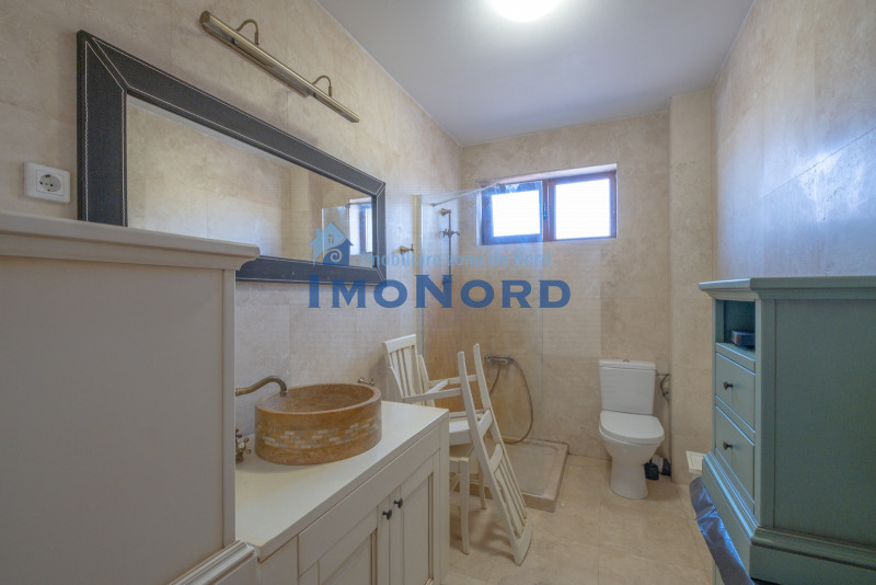 VILA DE LUX - DN1 - Liceul Francez