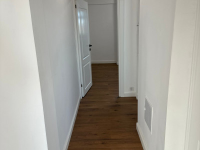 Vânzare apartament de 3 camere Tineretului- Calea Vacaresti