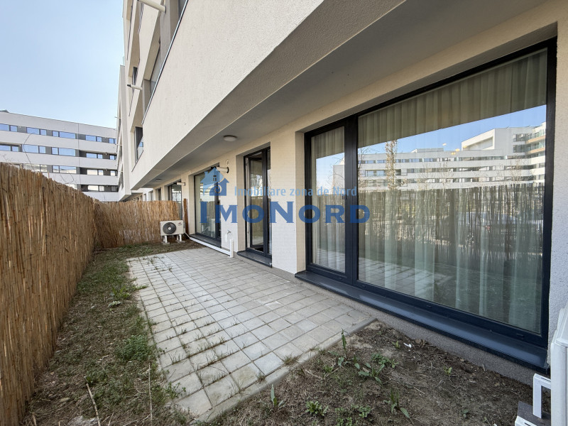 Apartament cu piscina si gradina proprie, nou, la prima inchiriere