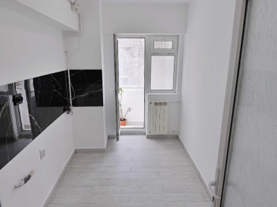 Vânzare apartament de 2 camere Bulevardul Decebal