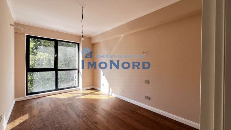 Unirii, 4 camere cu  2 parcari