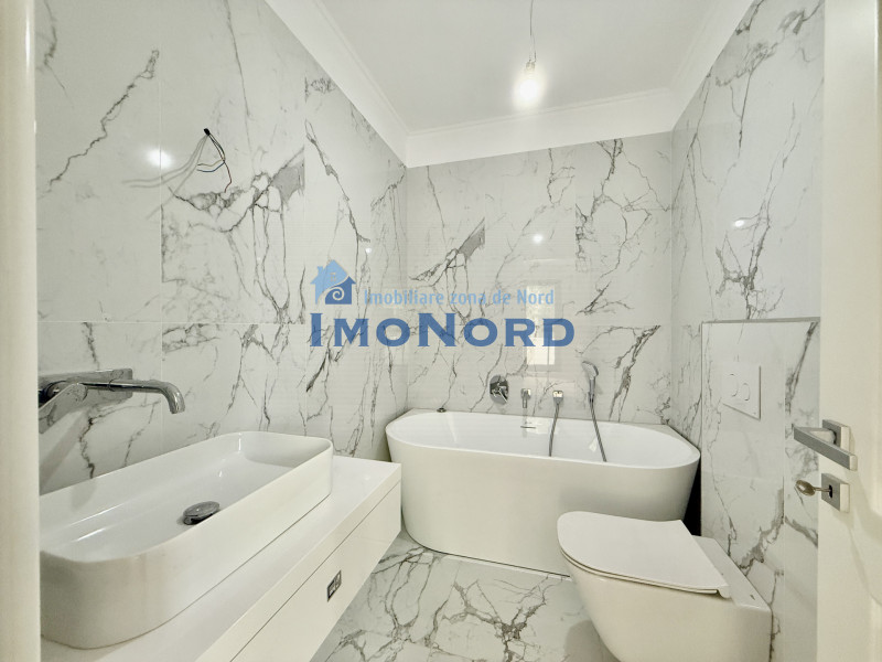 Unirii, 4 camere si  2 parcari  de la dezvoltator