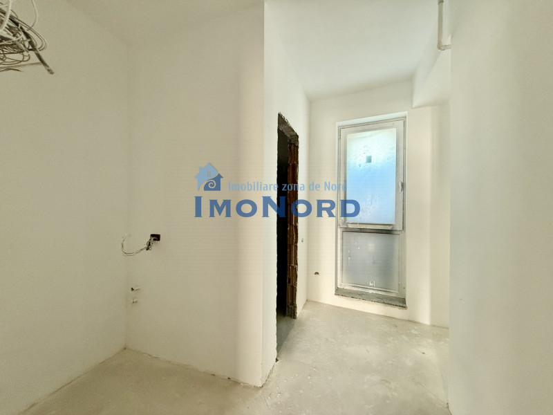 Centrul Capitalei, apartament cu 2 bai, etaj superior !