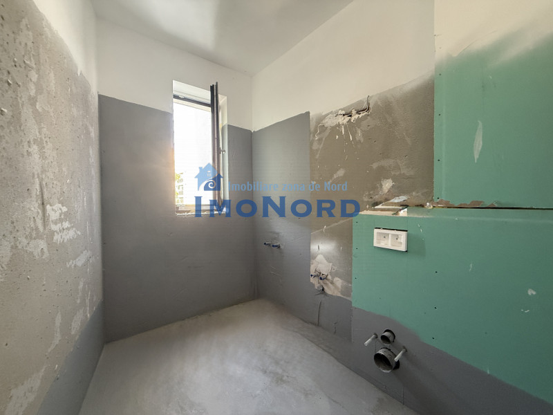 Centrul Capitalei, apartament cu 2 bai, etaj superior !