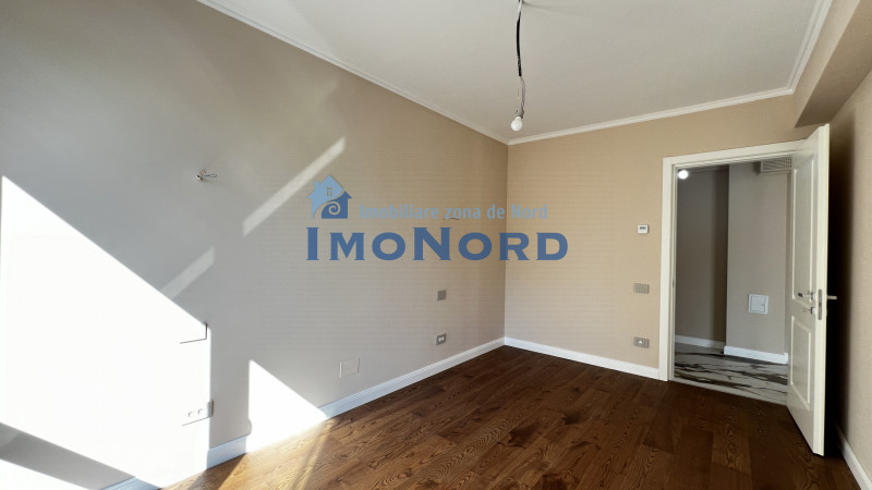 Unirii, 4 camere cu  2 parcari