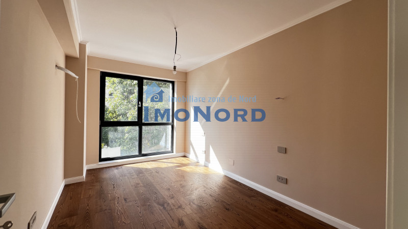 Unirii, 4 camere cu  2 parcari