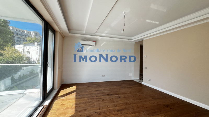 Unirii, 4 camere cu  2 parcari