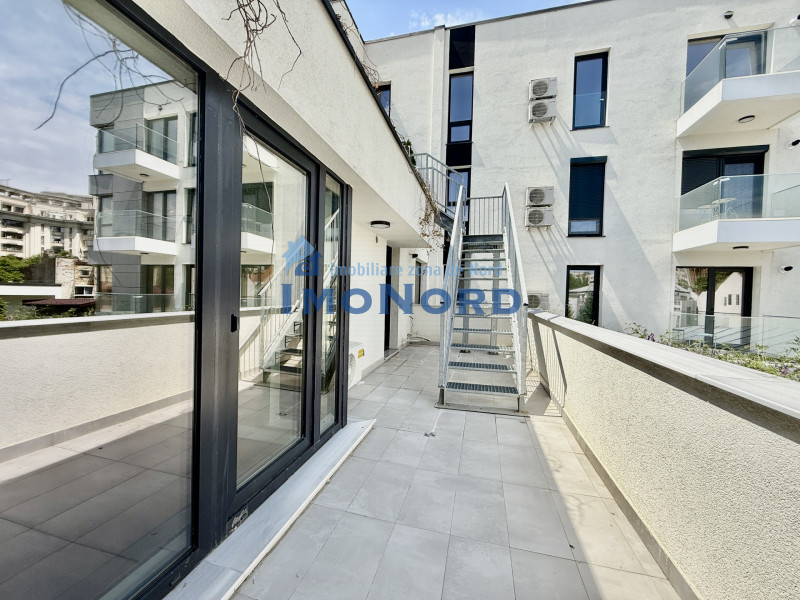 Unirii, apartament cu terasa proprie 40mp, priveliste panoramica 360grade